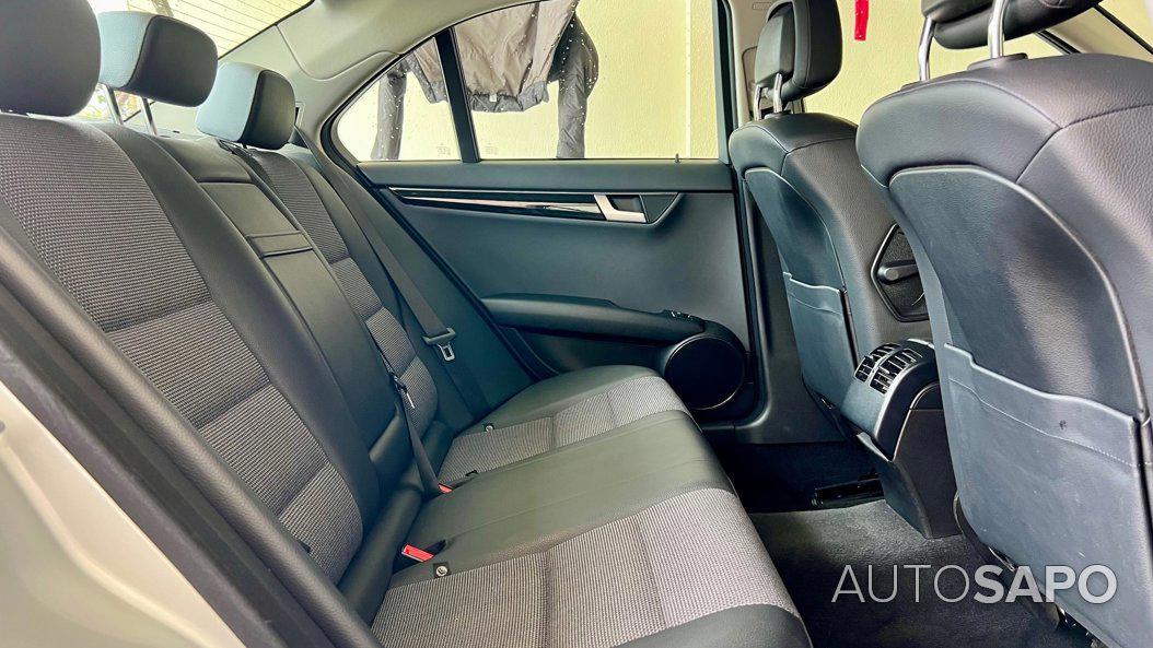 Mercedes-Benz Classe C 220 CDi Avantgarde de 2012
