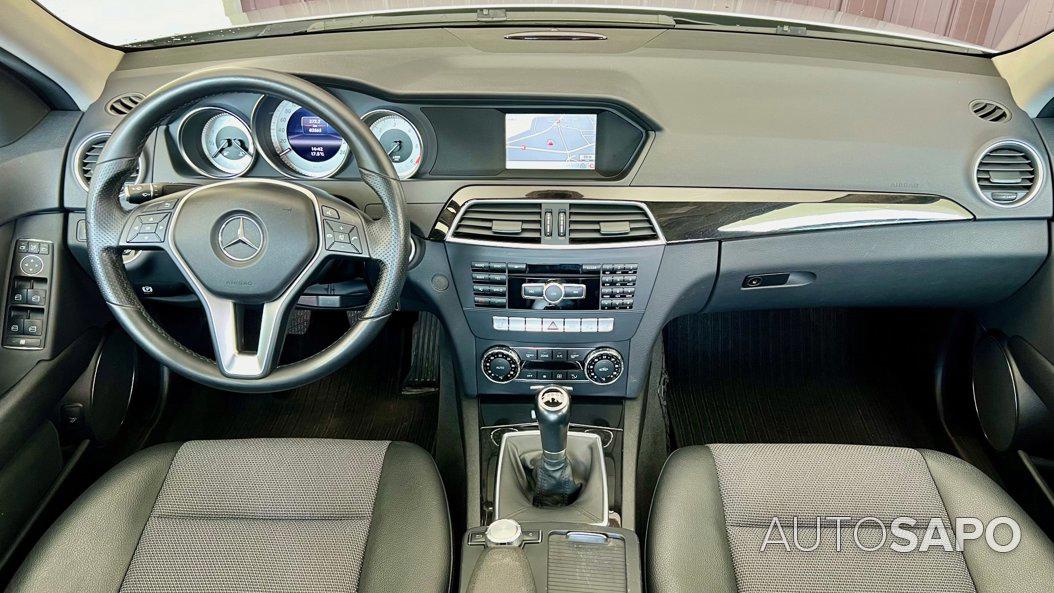 Mercedes-Benz Classe C 220 CDi Avantgarde de 2012