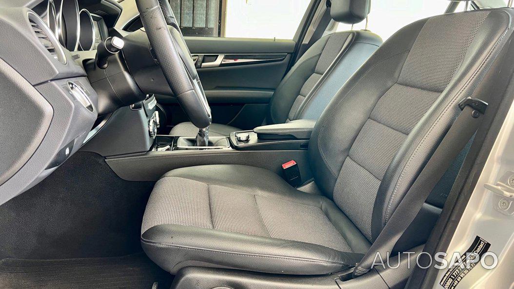 Mercedes-Benz Classe C 220 CDi Avantgarde de 2012
