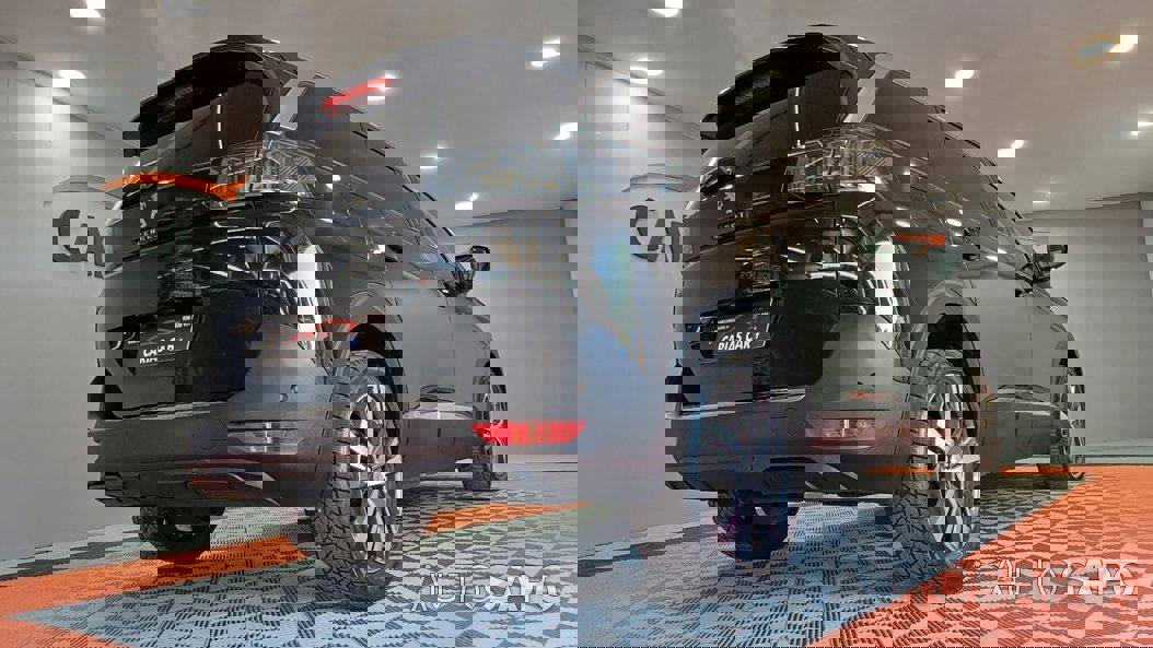 Peugeot 5008 de 2021