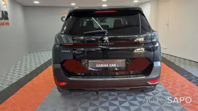 Peugeot 5008 de 2021