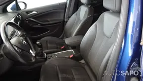 Opel Astra de 2020