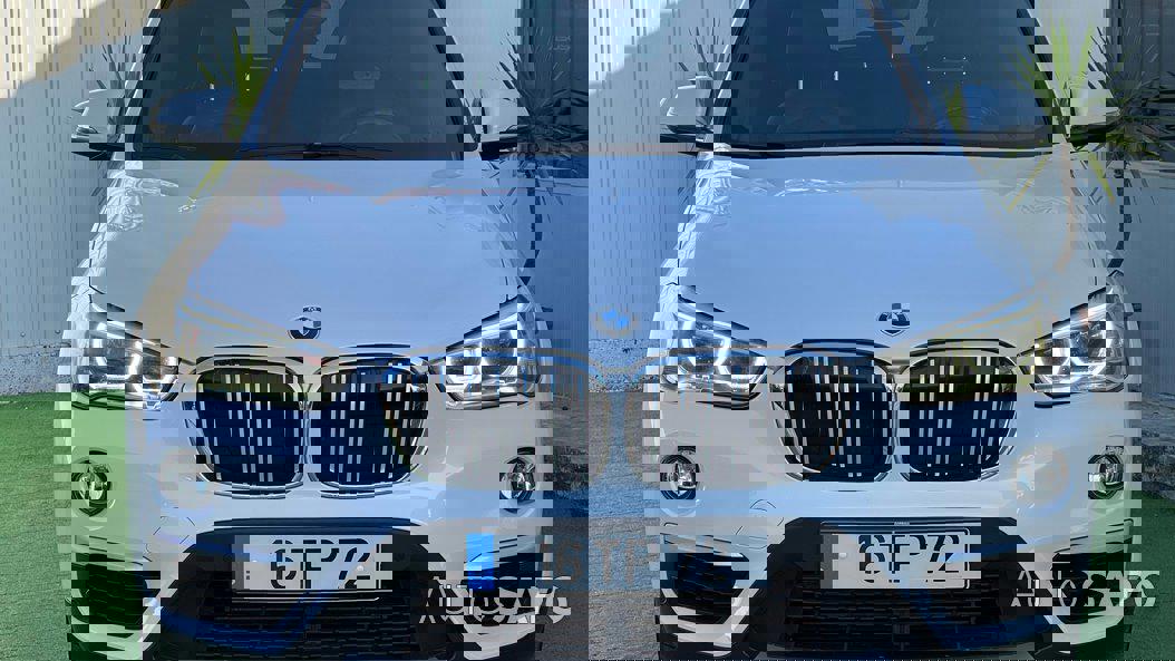 BMW X1 16 d sDrive Line xLine de 2017