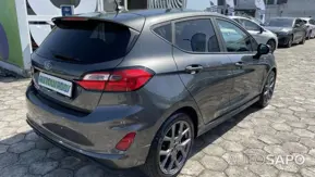 Ford Fiesta 1.0 EcoBoost MHEV ST-Line de 2023