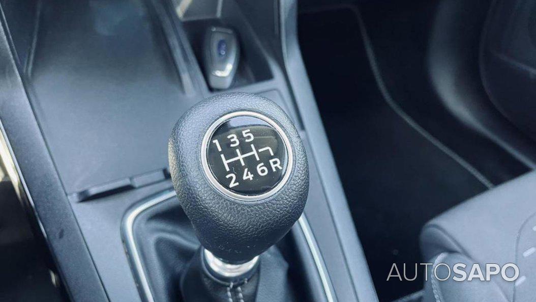 Ford Puma 1.0 EcoBoost MHEV Titanium de 2024