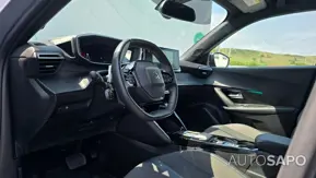 Peugeot 2008 1.2 PureTech Allure Pack EAT8 de 2023