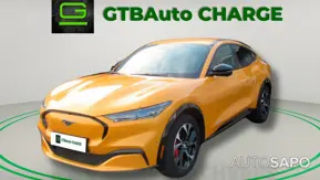 Ford Mustang Mach-E de 2022