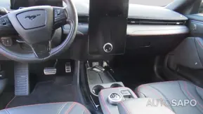Ford Mustang Mach-E de 2022