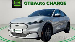 Ford Mustang Mach-E de 2023