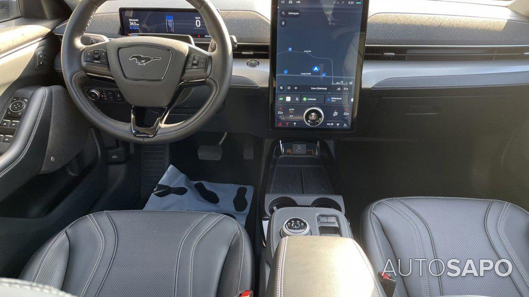 Ford Mustang Mach-E de 2023
