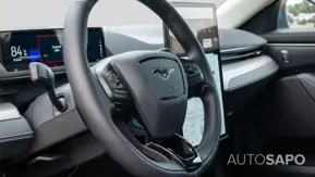 Ford Mustang Mach-E de 2022