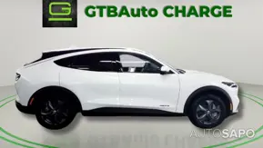Ford Mustang Mach-E de 2023