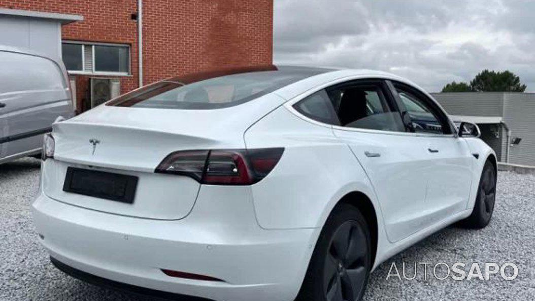 Tesla Model 3 Standard Range Plus RWD de 2020
