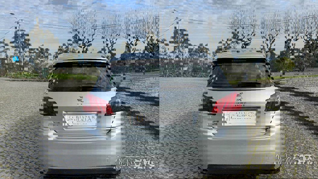 Peugeot 308 de 2015