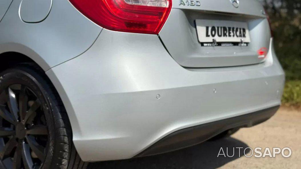 Mercedes-Benz Classe A 160 CDi BlueEfficiency Urban de 2014