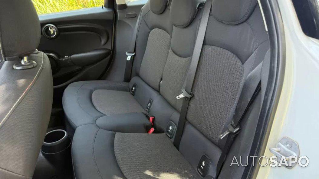 MINI Cooper D Cooper D de 2015