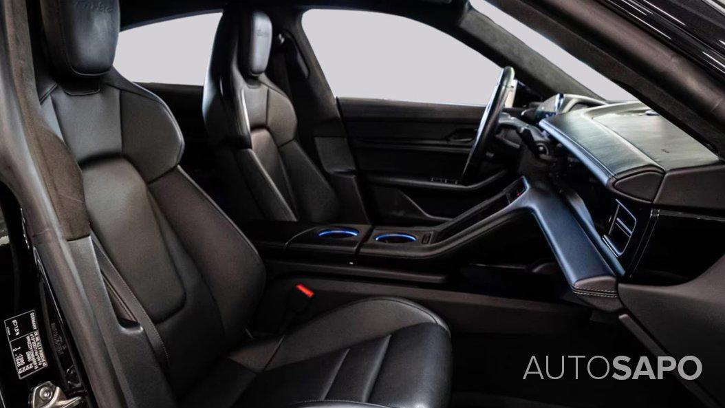 Porsche Taycan de 2020