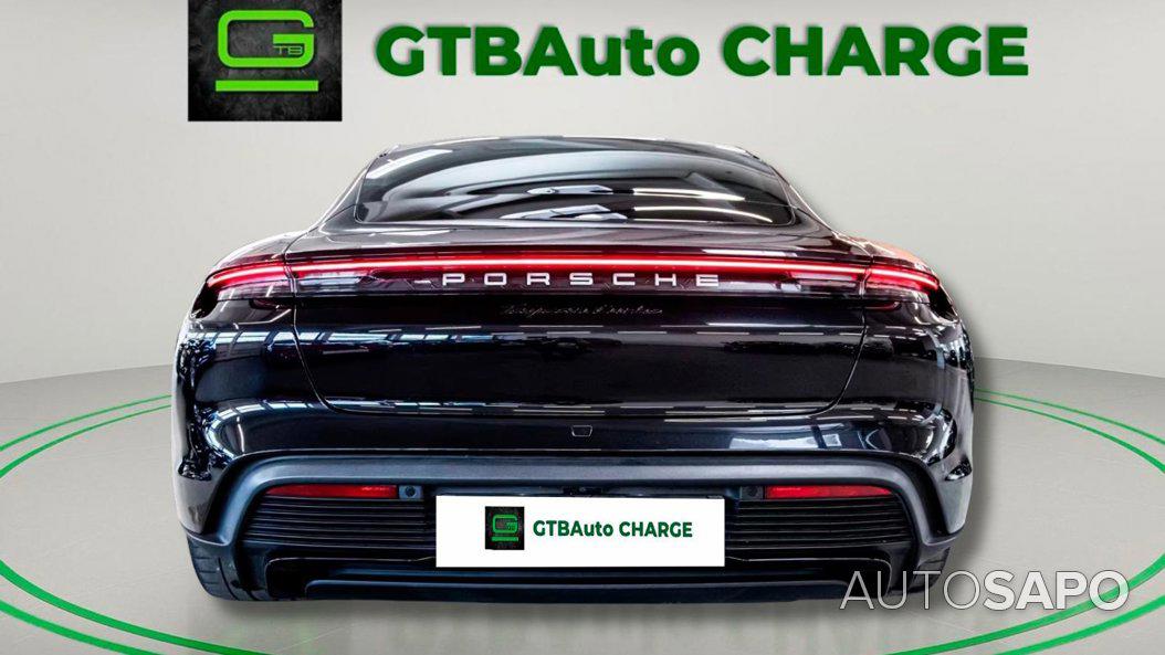 Porsche Taycan de 2020