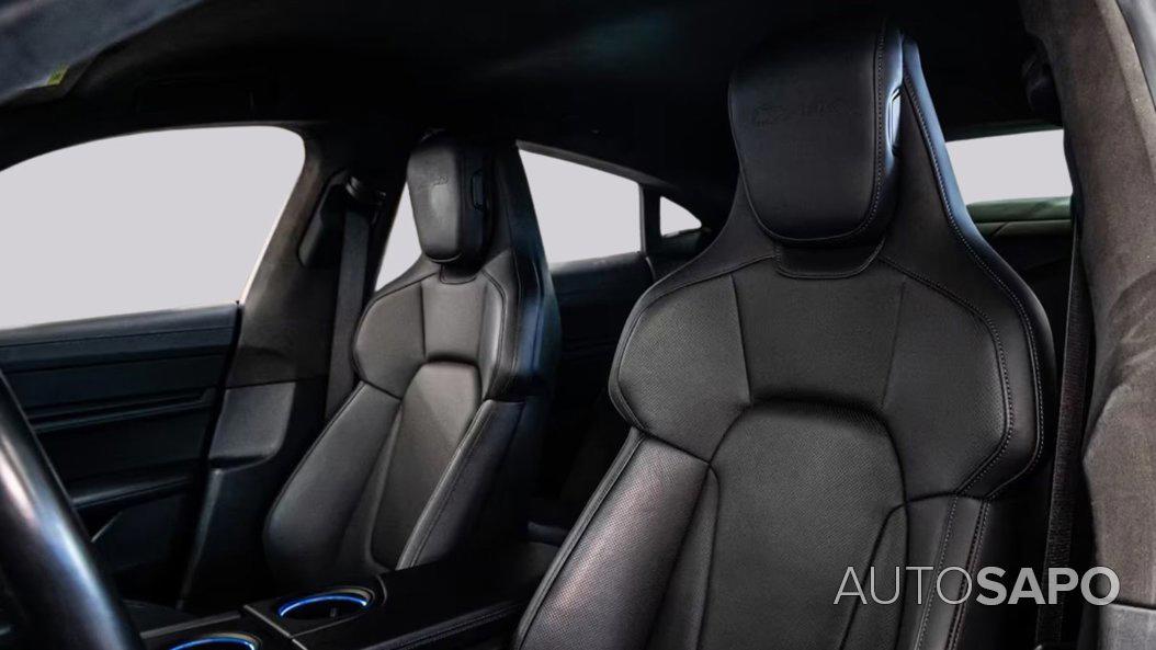 Porsche Taycan de 2020