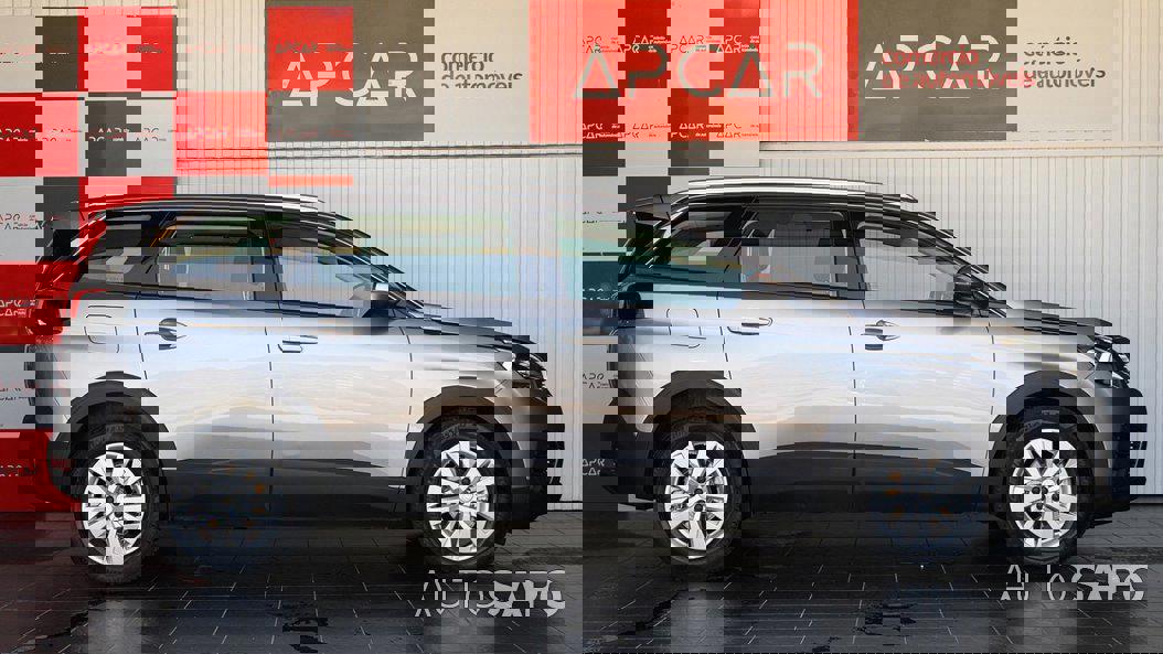 Peugeot 5008 1.2 PureTech Active de 2019