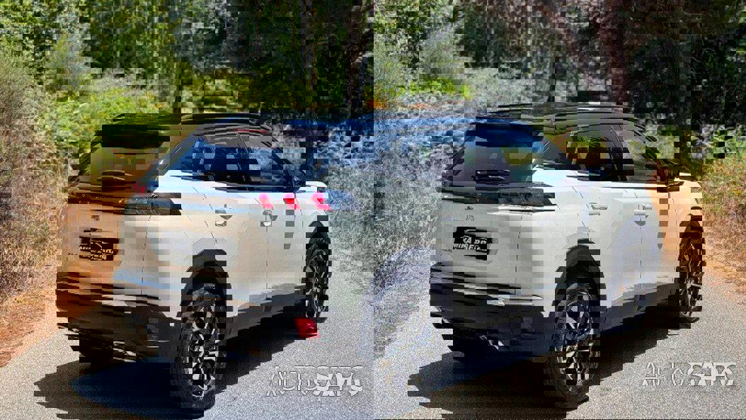 Peugeot 2008 1.2 PureTech Allure EAT8 de 2023