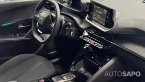 Peugeot 2008 1.2 PureTech Allure EAT8 de 2023