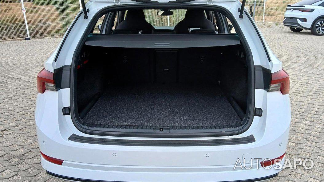 Skoda Octavia 1.4 TSI iV Sportline DSG de 2023