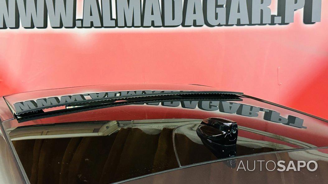 Land Rover Range Rover Evoque 1.5 P300e AWD R-Dynamic Auto de 2021