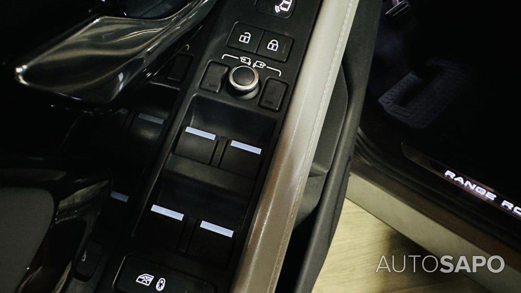 Land Rover Range Rover Evoque 1.5 P300e AWD R-Dynamic Auto de 2021