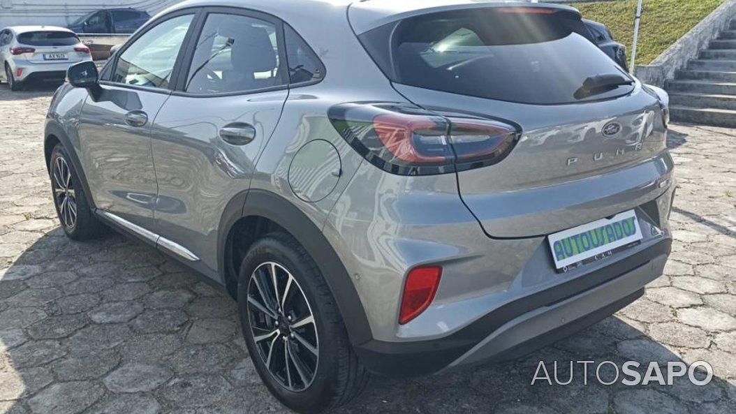 Ford Puma 1.0 EcoBoost MHEV Titanium de 2022
