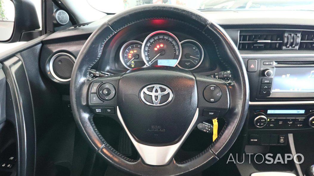 Toyota Auris de 2015