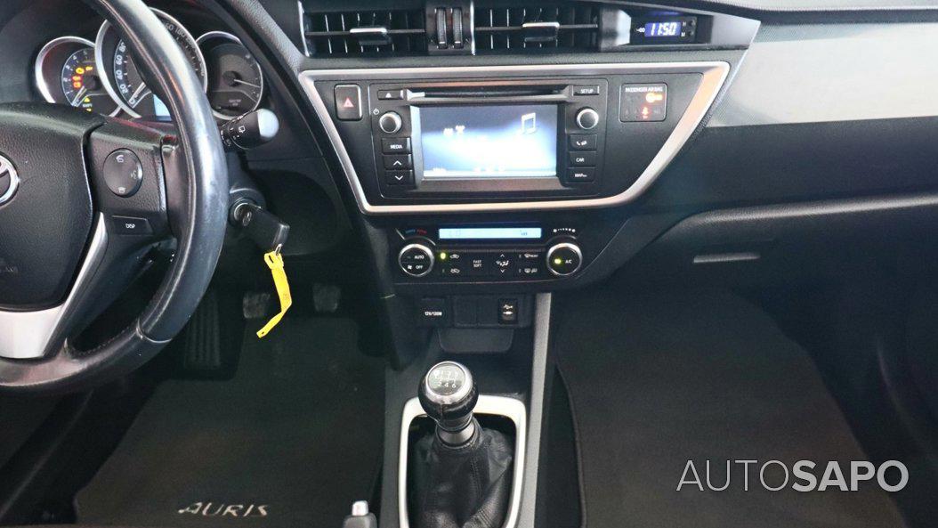 Toyota Auris de 2015
