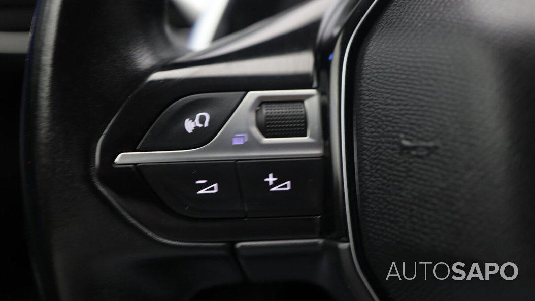 Peugeot 5008 de 2021