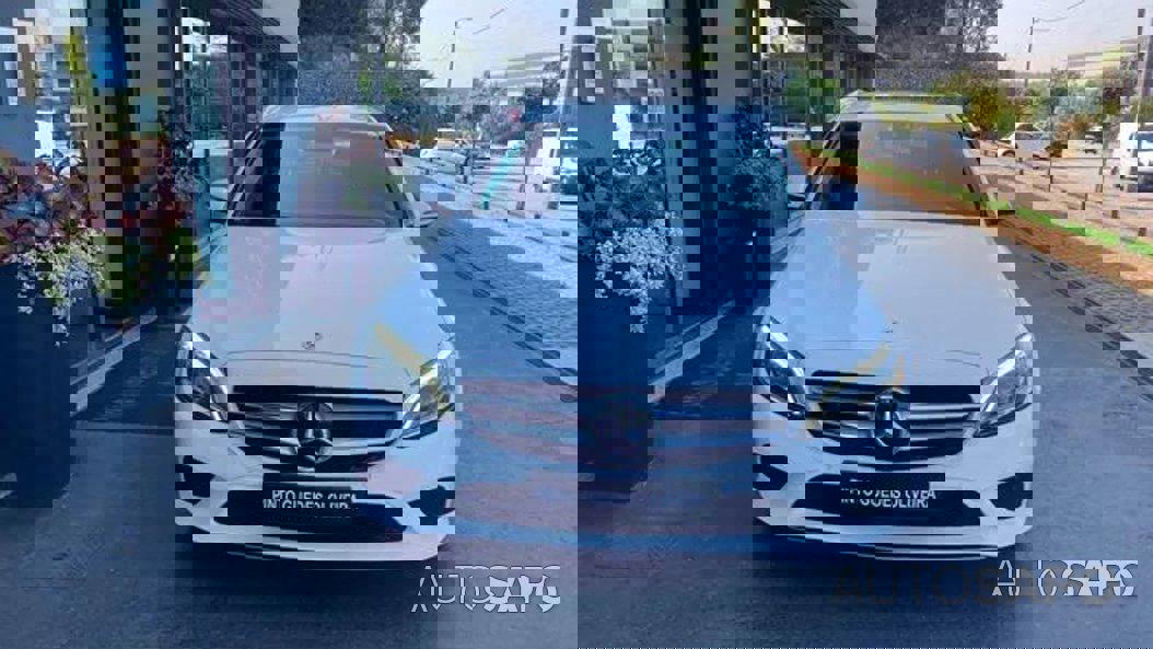 Mercedes-Benz Classe C 300 de Avantgarde de 2020