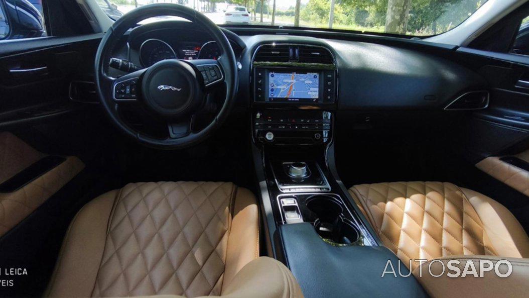 Jaguar XE 2.0 D Portfolio Aut. de 2015
