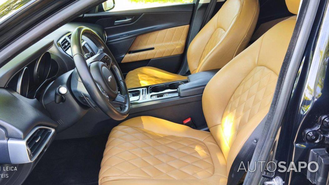 Jaguar XE 2.0 D Portfolio Aut. de 2015
