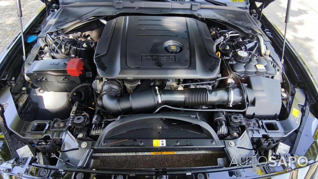 Jaguar XE 2.0 D Portfolio Aut. de 2015