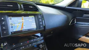 Jaguar XE 2.0 D Portfolio Aut. de 2015