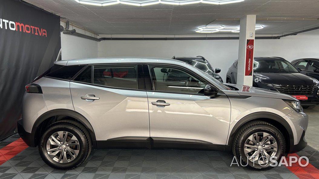 Peugeot 2008 1.2 PureTech Active EAT8 de 2022