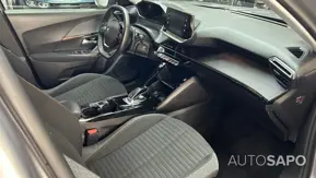 Peugeot 2008 1.2 PureTech Active EAT8 de 2022
