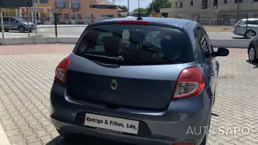 Renault Clio 1.2 16V Dynamique S de 2011