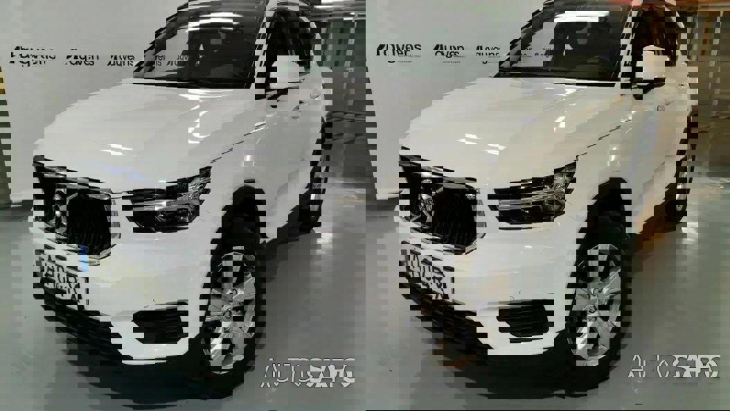 Volvo XC40 1.5 T3 Momentum Core de 2021