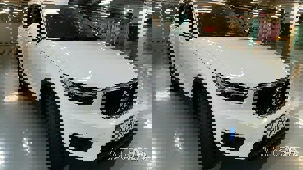 Volvo XC40 1.5 T3 Momentum Core de 2021