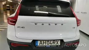 Volvo XC40 1.5 T3 Momentum Core de 2021