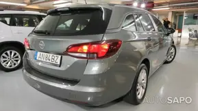 Opel Astra de 2021