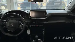 Peugeot 208 1.2 PureTech Active de 2021