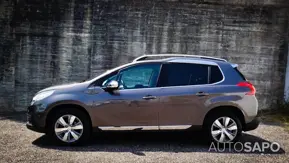 Peugeot 2008 1.2 PureTech Allure de 2015