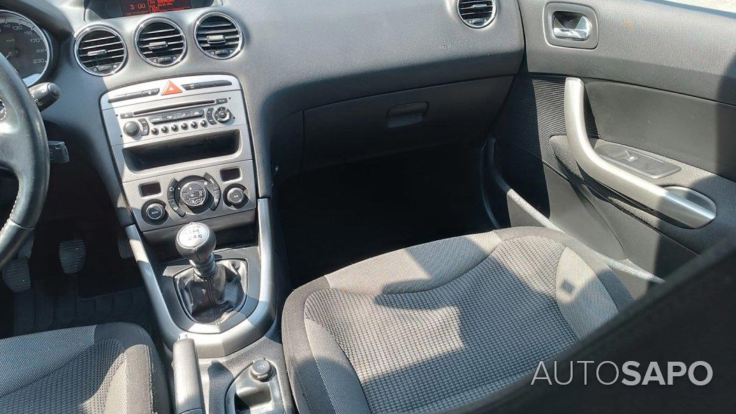 Peugeot 308 1.6 HDi Sport CVM6 de 2001