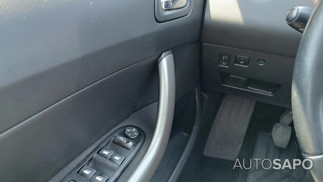 Peugeot 308 1.6 HDi Sport CVM6 de 2001