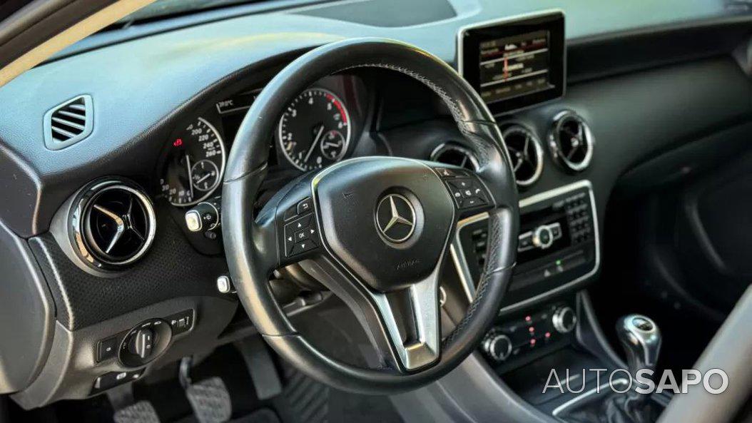 Mercedes-Benz Classe A 180 CDi B.E. de 2015